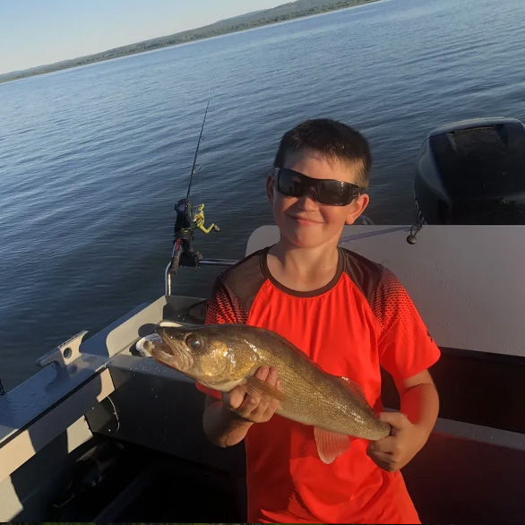 Slave Lake Fishing Tours